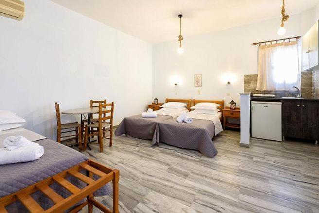 Апартаменти Astoria Paros Науса Екстер'єр фото