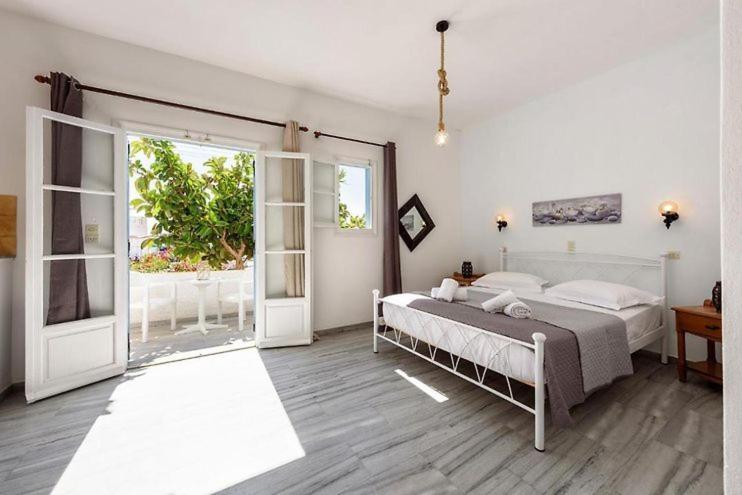 Апартаменти Astoria Paros Науса Екстер'єр фото